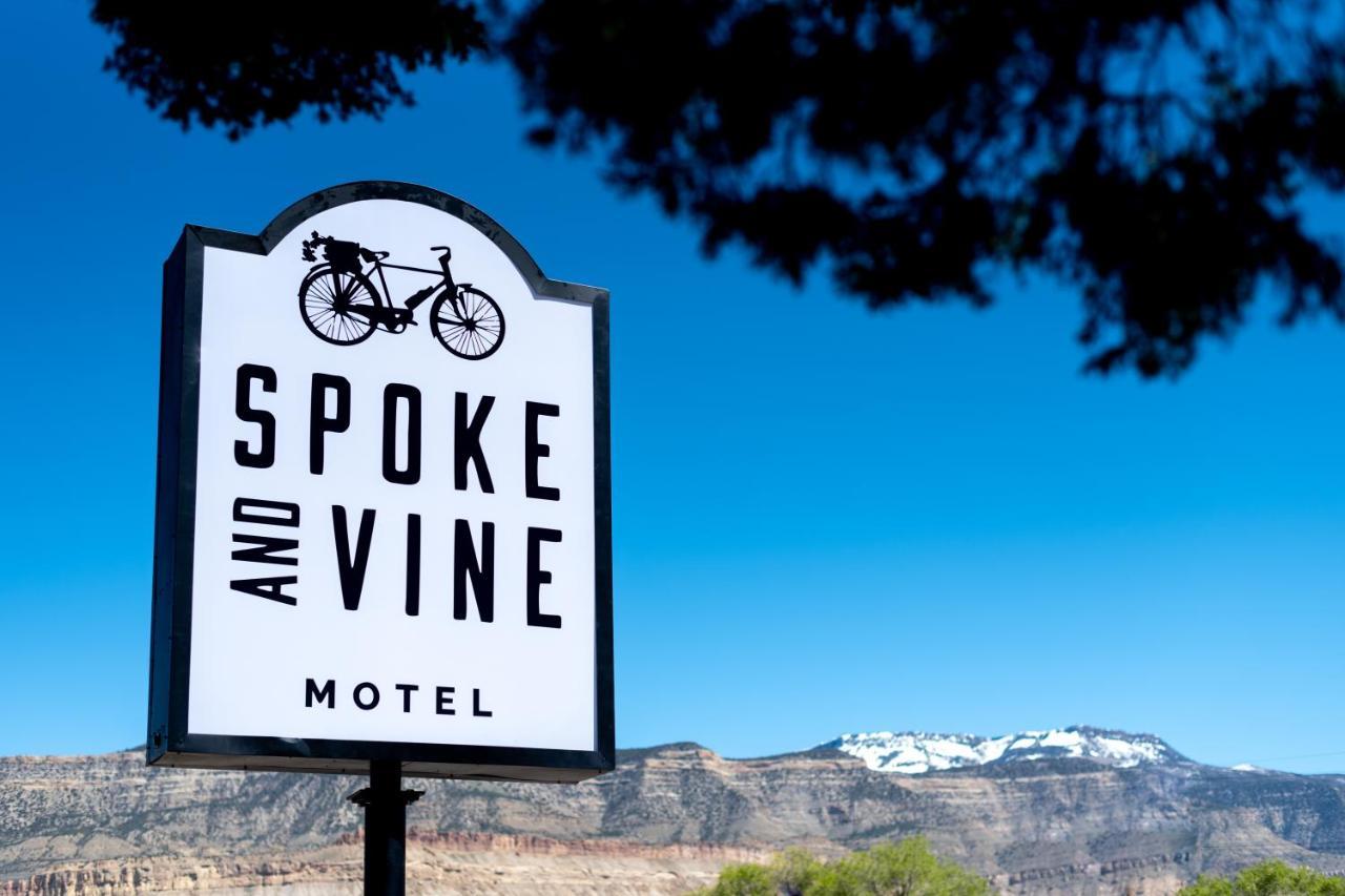 Spoke and Vine Motel Palisade Exterior foto